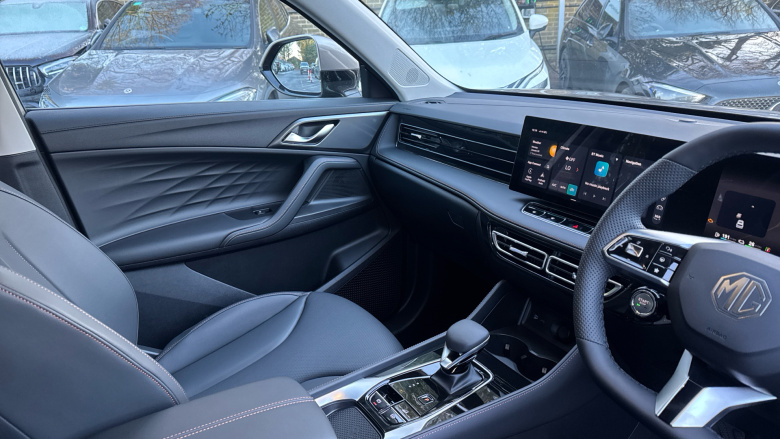 MG HS 1.5 T-GDI PHEV Trophy 5dr Auto Hatchback